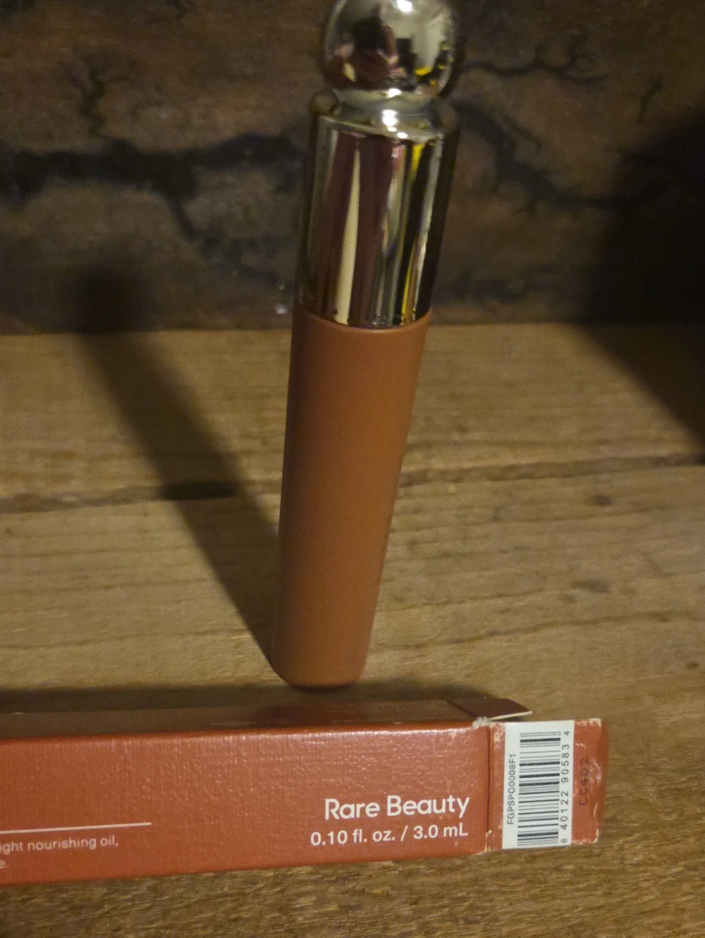 Rare Beauty Lip Oil in Honesty NIB